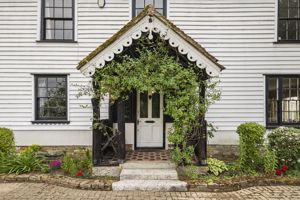 Photo 21- click for photo gallery